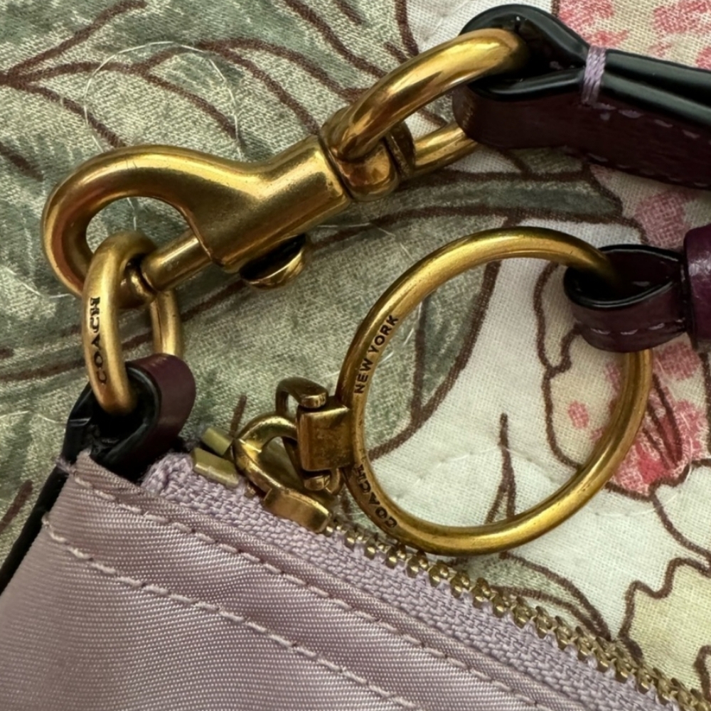 COACH Cargo Crossbody In ๐ purple Lilac lavender Colorblock - Picture 8 of 12